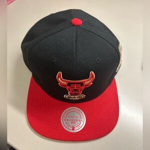 Mitchell & Ness Chicago Bulls SnapBack hat 2 tone “Windy City”